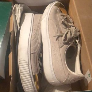 Puma Suede Platform Gold